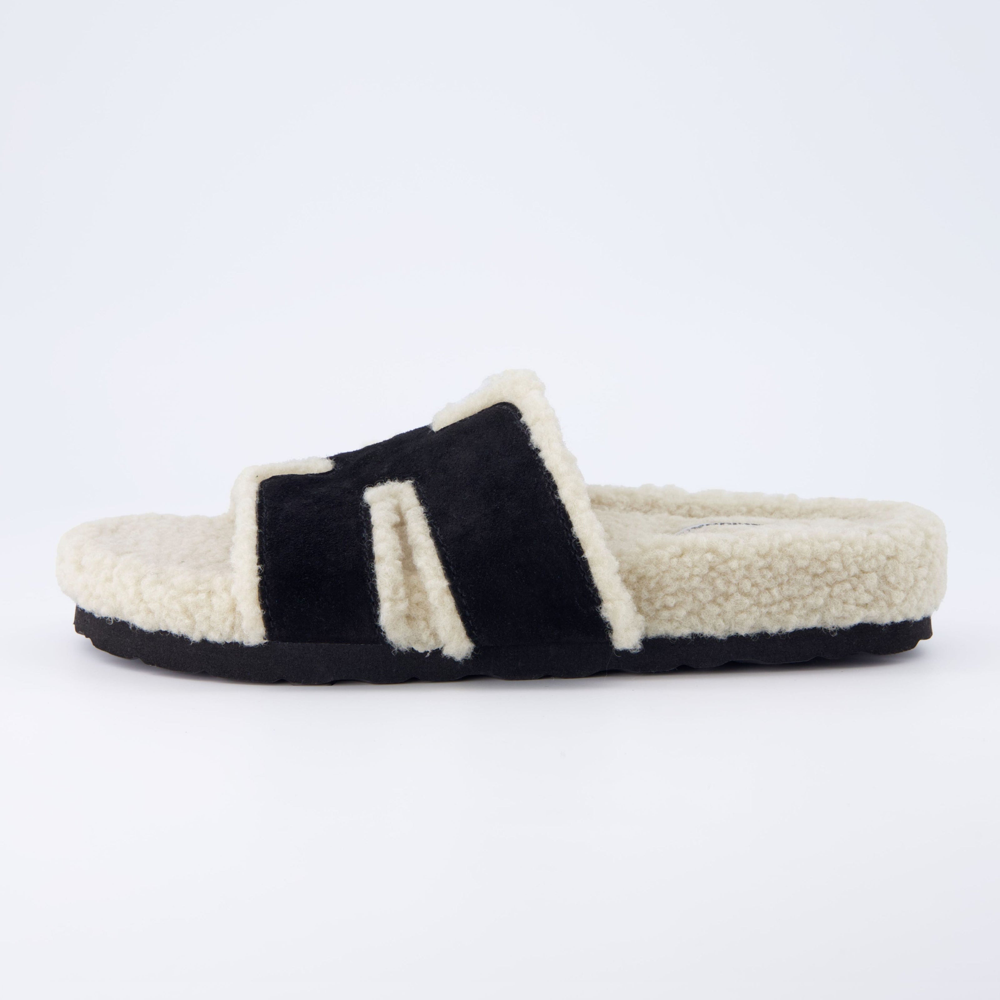 Cuddle Faux Shearling Slide Slippers