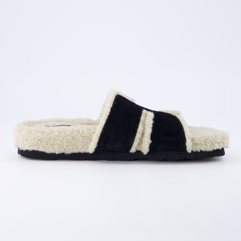 Cuddle Faux Shearling Slide Slippers