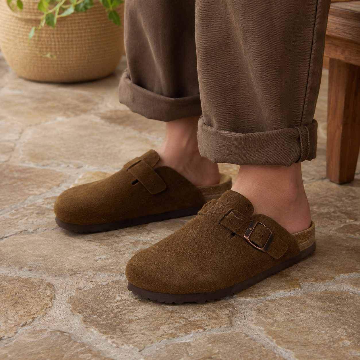 Hana Leather Clog