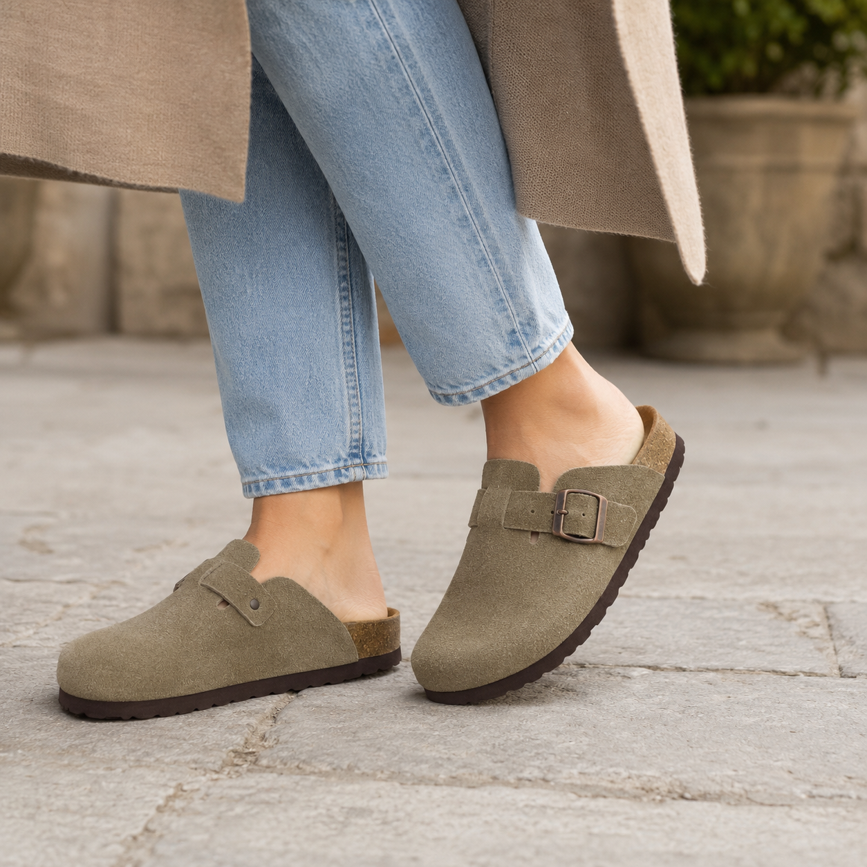 Hana Leather Clog