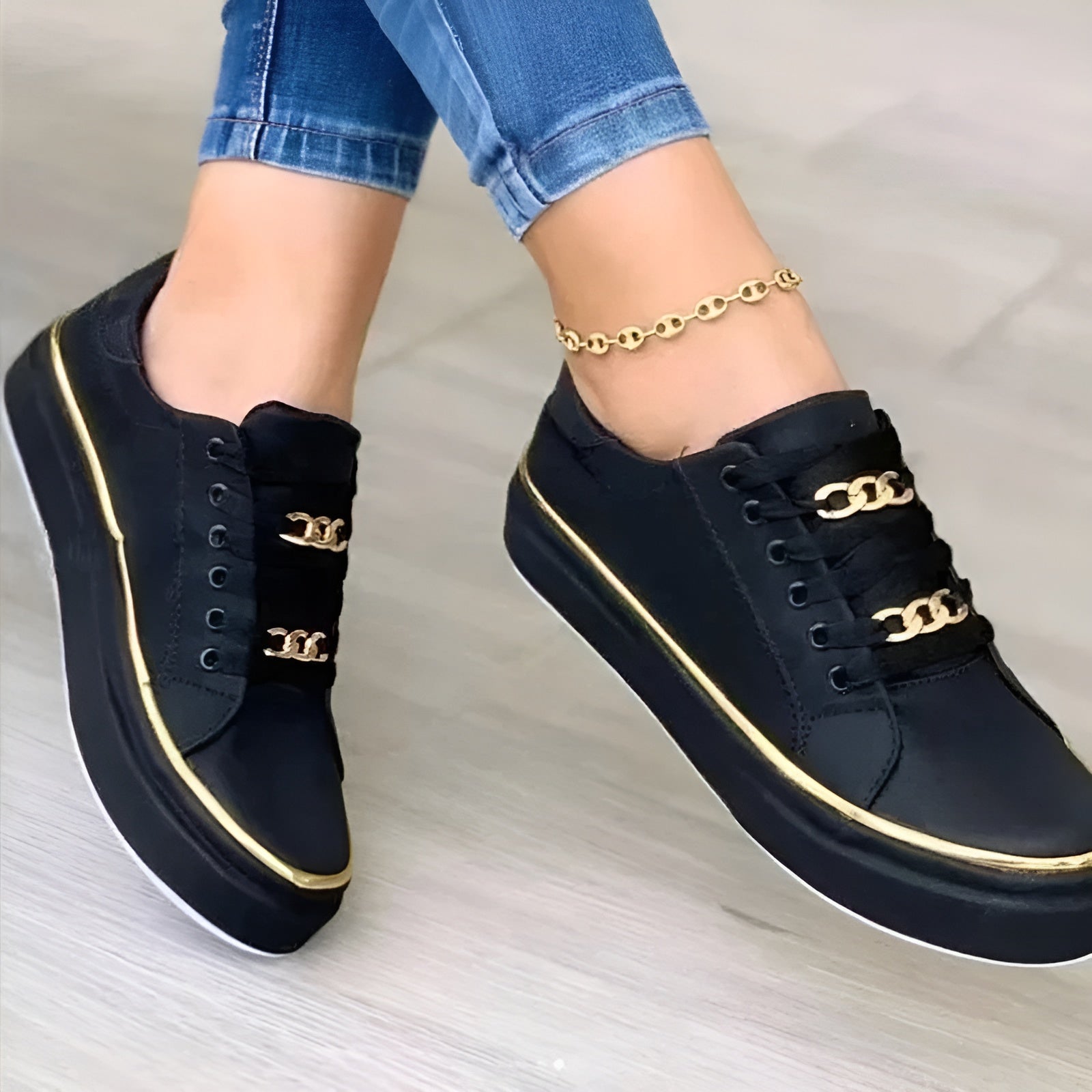 Luna Platform Sneakers Gold Chain Detail